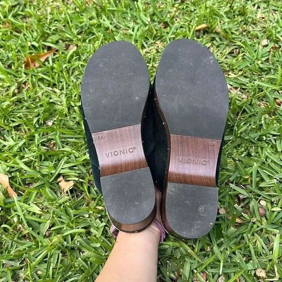 Vionic Kacie Black Suede Clog - Picture 7 of 14